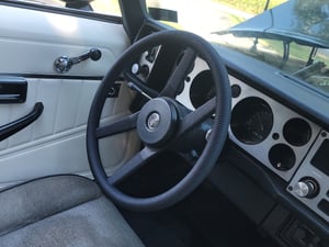 American Retro Steering Wheel RP20019 American Retro 1960-1966 Chevy American Retro Steering Wheel RP20019 American Retro 1960-1966 Chevy